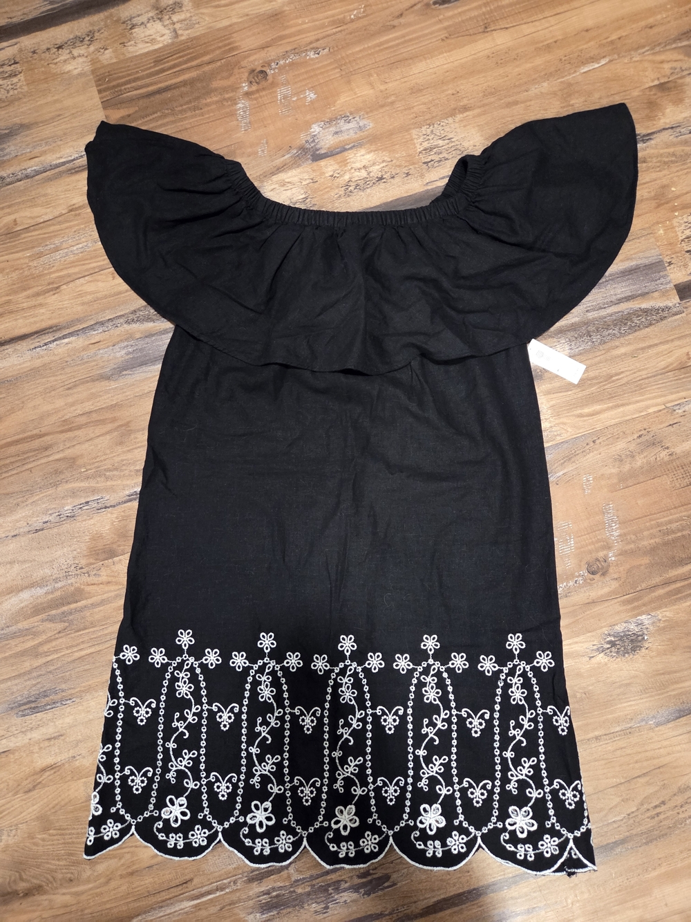 Old Navy Black Off-Shoulder Dress with White Embroidered Hem